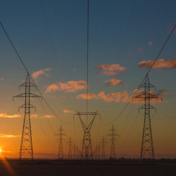 Strom sparen ab April: Neuer Sozialtarif für OBS-Befreite&hellip;